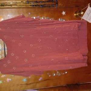 Torrid off pink with gold sparkle stars tee shirt super soft size 5